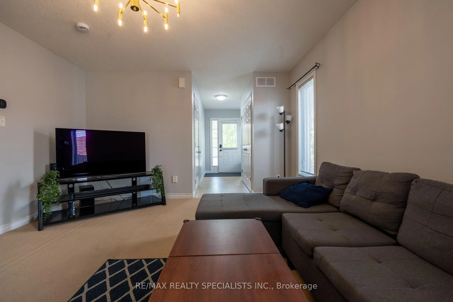 Photo 3 of 466 Bronco Crescent, Waterloo, Lexington — HOMEH