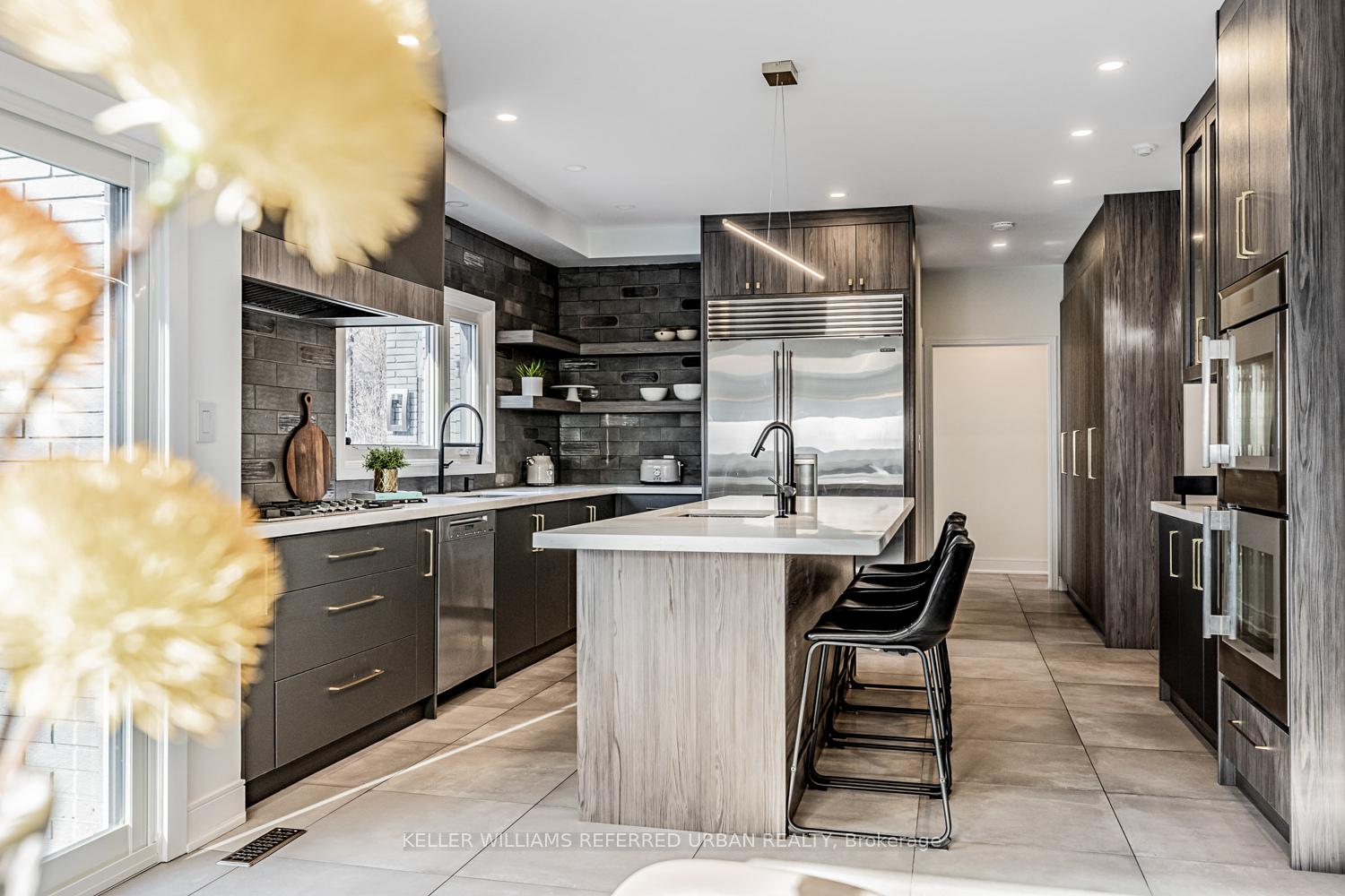 Photo 9 of 97 Clarinda Drive, North York, Bayview Village — HOMEH