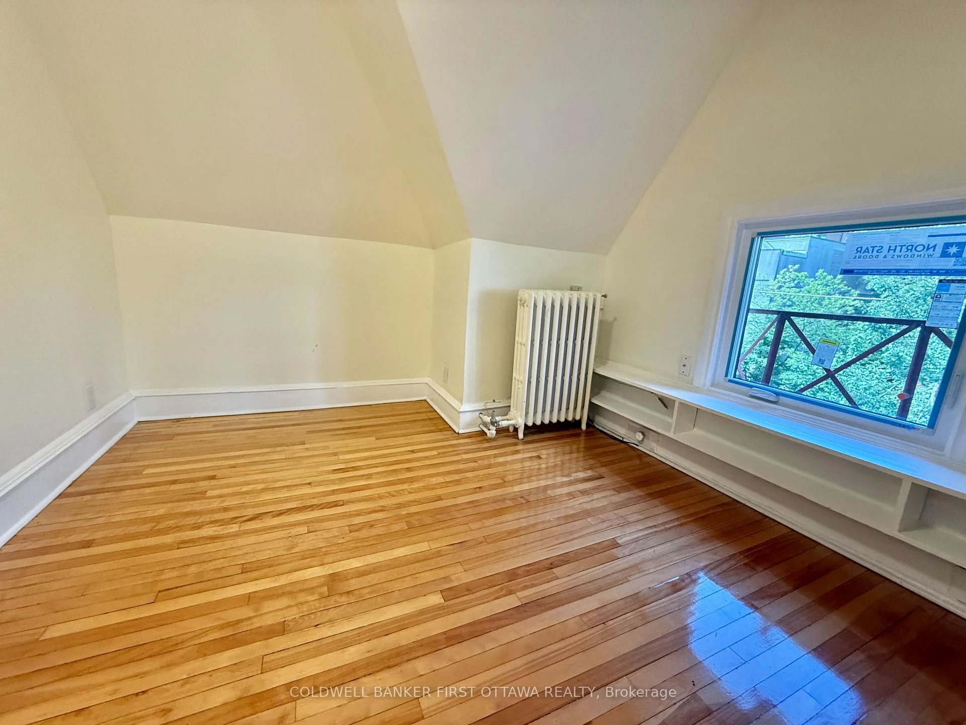 Photo 10 of 222 Lyon Street N, Ottawa, Ottawa Centre — HOMEH