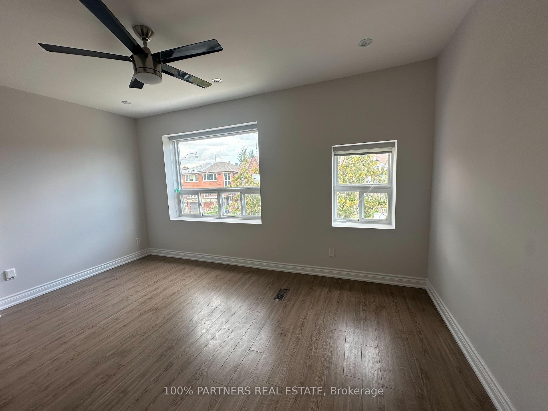 Photo 6 of 210 Bellwoods Avenue, Toronto, Trinity-Bellwoods — HOMEH