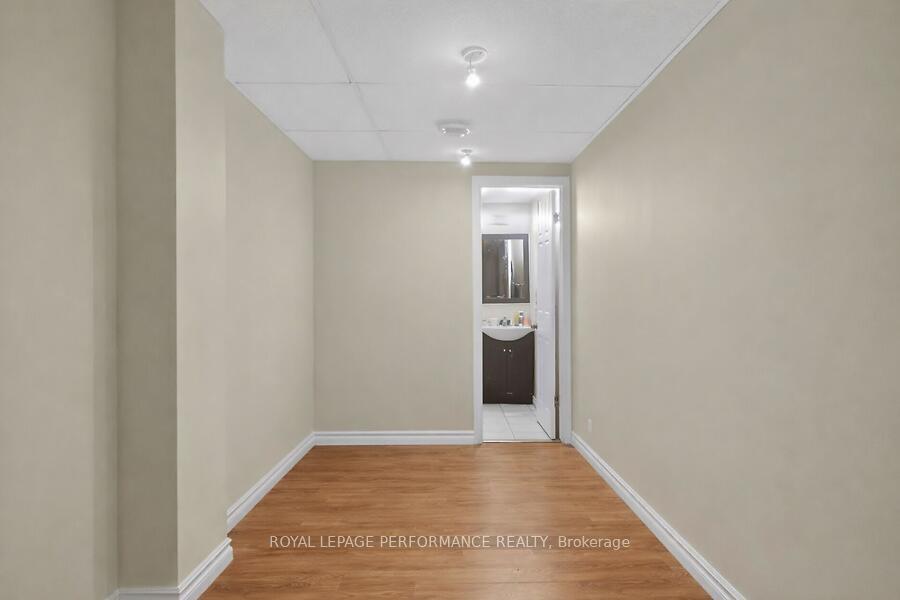 Photo 18 of 3064 Olympic Way, Ottawa, Blossom Park/Leitrim — HOMEH