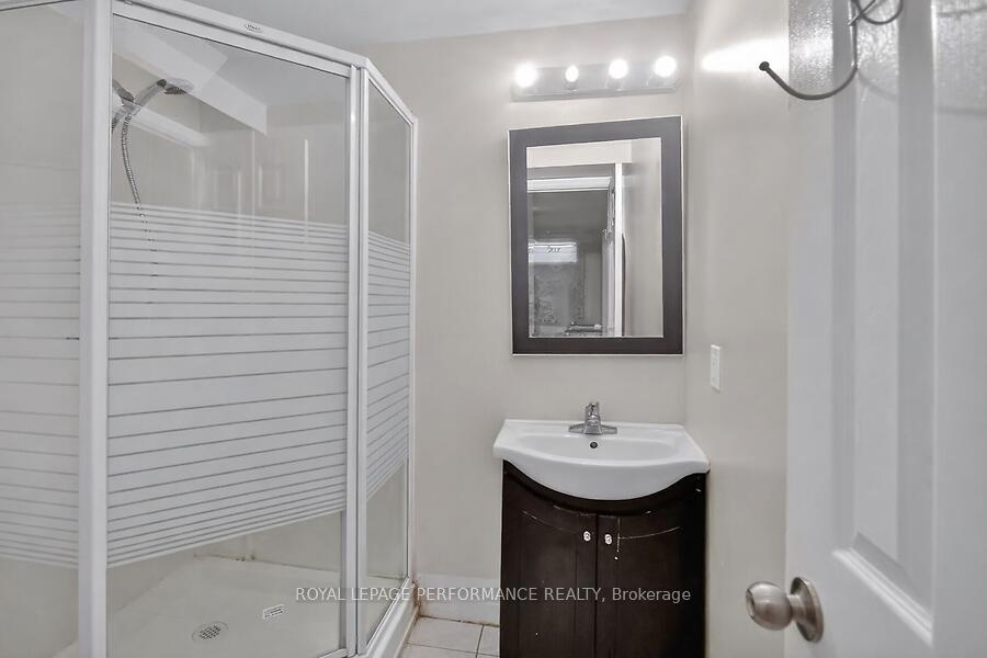 Photo 19 of 3064 Olympic Way, Ottawa, Blossom Park/Leitrim — HOMEH