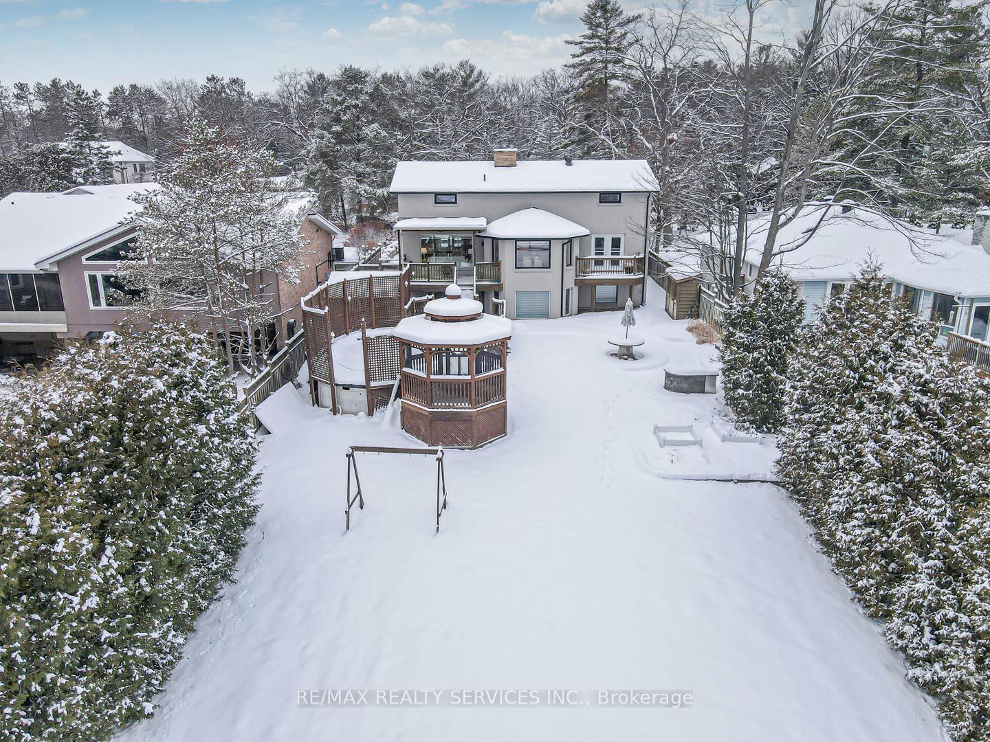 Photo 5 of 247 Sand Road, East Gwillimbury, Holland Landing — HOMEH