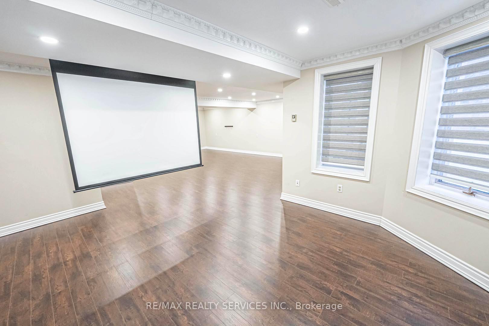 Photo 29 of 247 Sand Road, East Gwillimbury, Holland Landing — HOMEH
