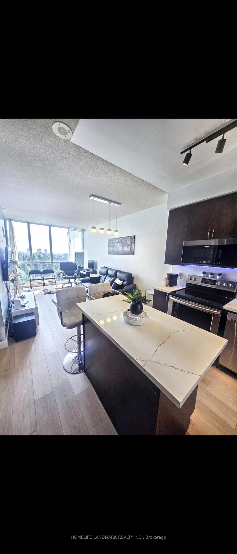 Photo 7 of Unit 607, 223 Webb Drive, Mississauga, City Centre — HOMEH