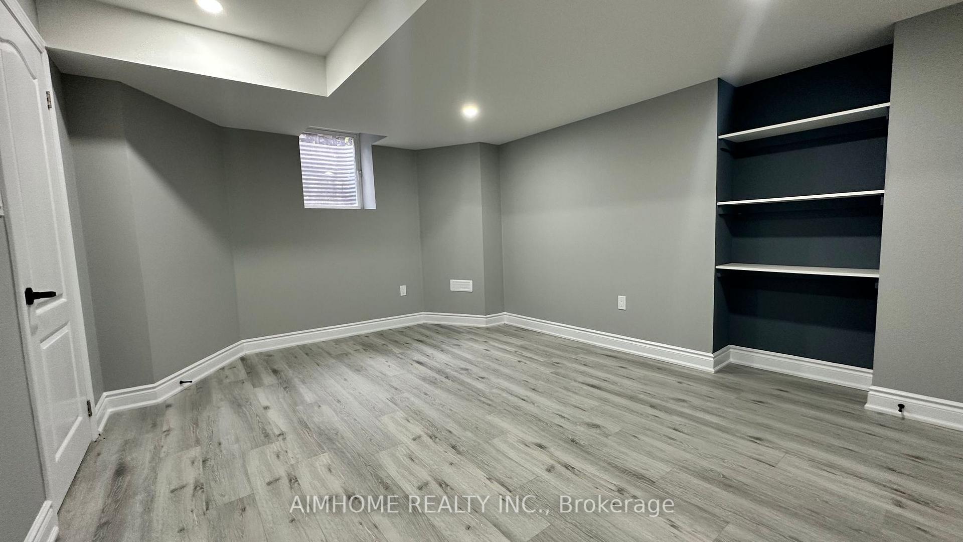 Photo 16 of 2169 Hillmount Drive, Oakville, Westmount — HOMEH