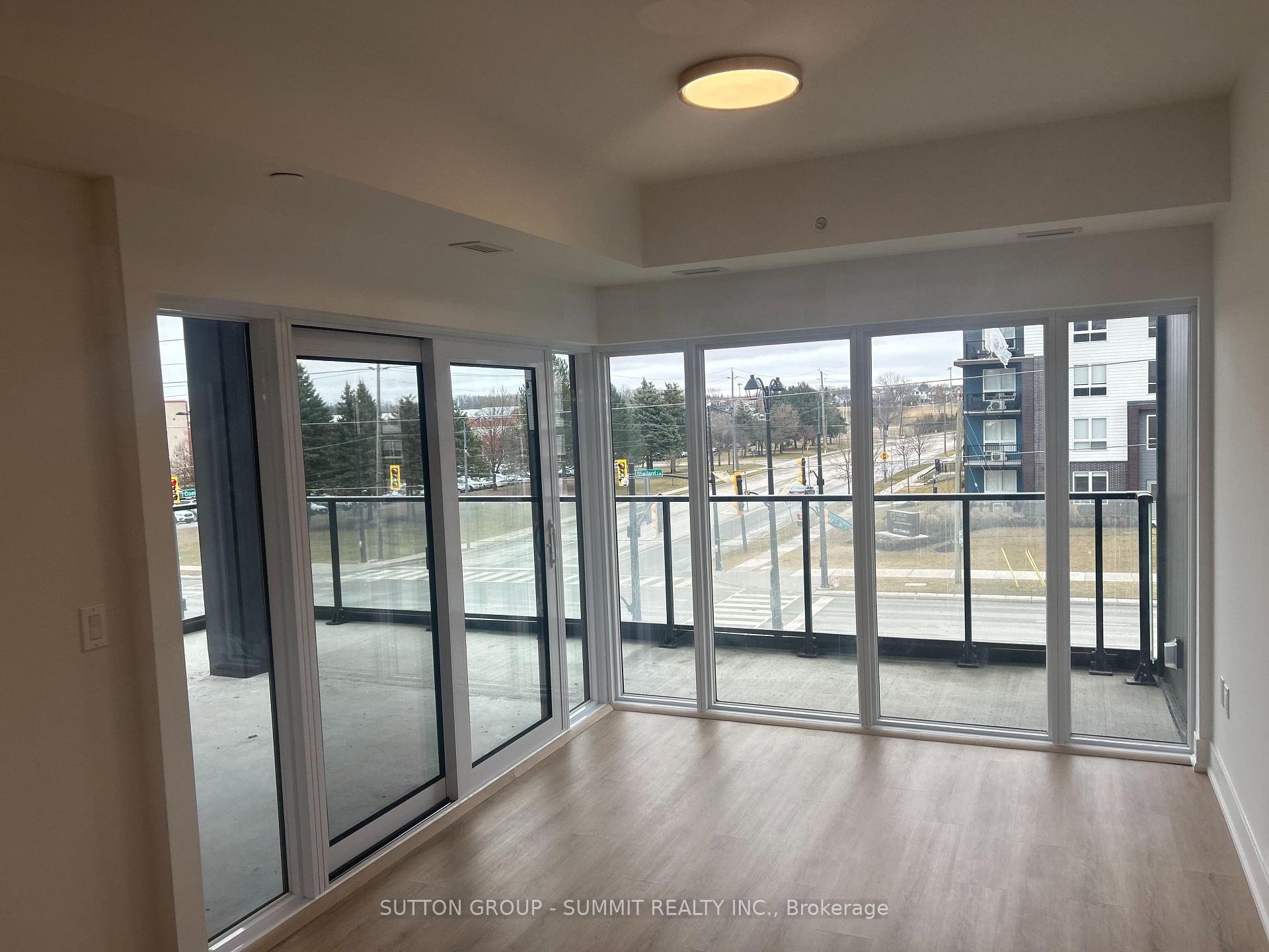 Photo 5 of 575 Conklin Road E, Brantford, Henderson-Sky Acres — HOMEH