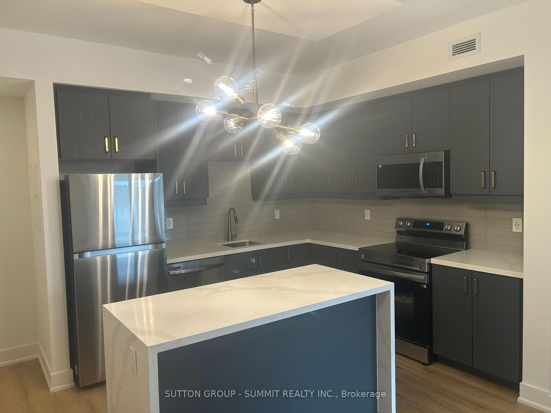 Photo 10 of 575 Conklin Road E, Brantford, Henderson-Sky Acres — HOMEH