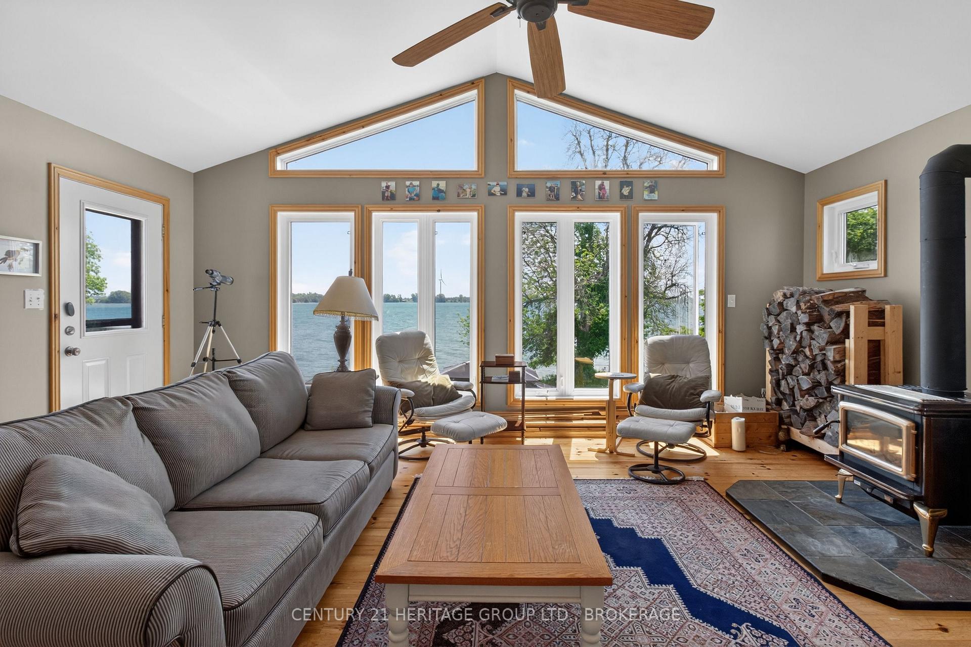 Photo 17 of 648 Third Line Road, Frontenac Islands, Wolfe Island — HOMEH
