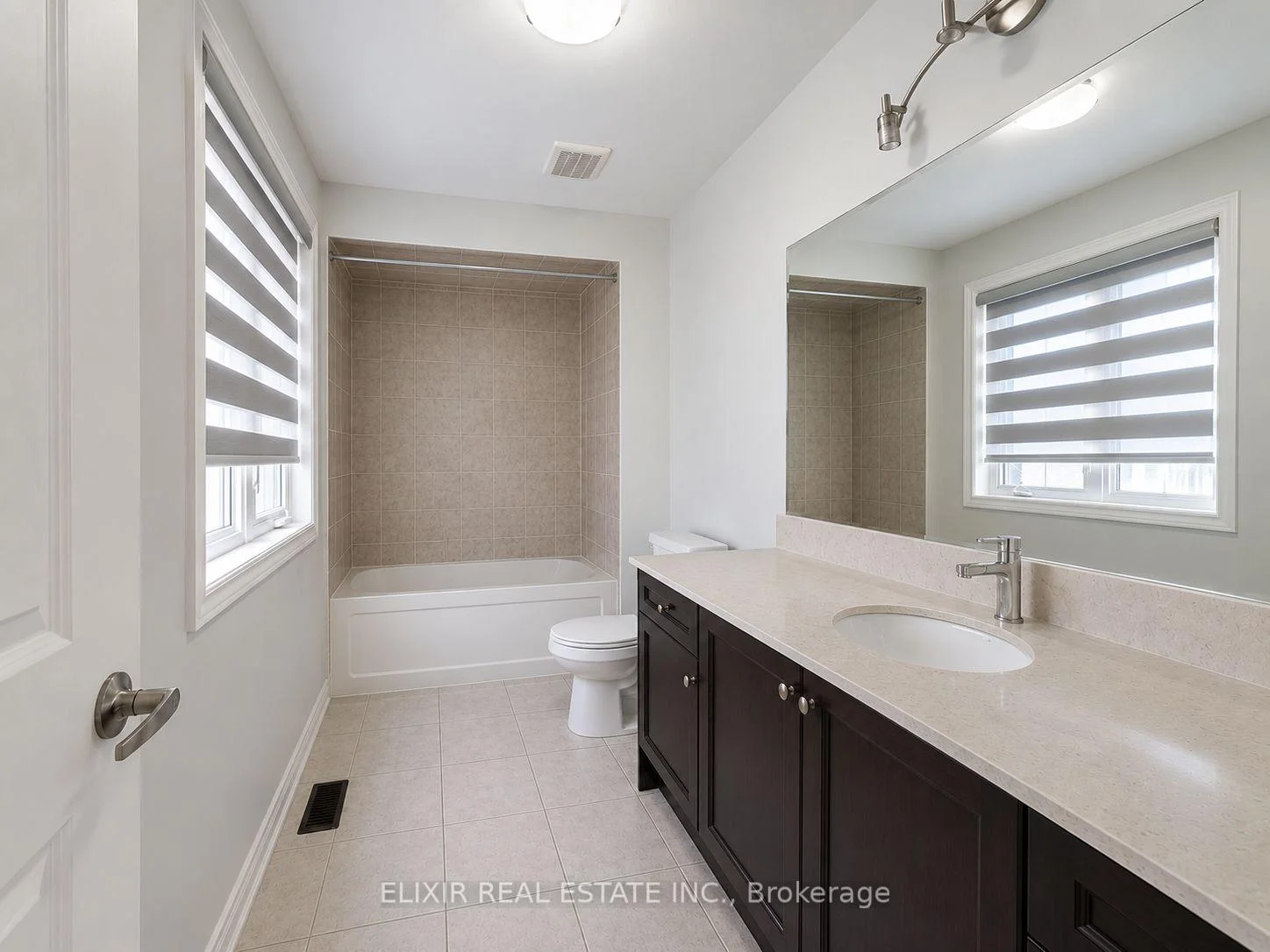 Photo 23 of 40 Wheatberry Crescent, Brampton, Sandringham-Wellington North — HOMEH