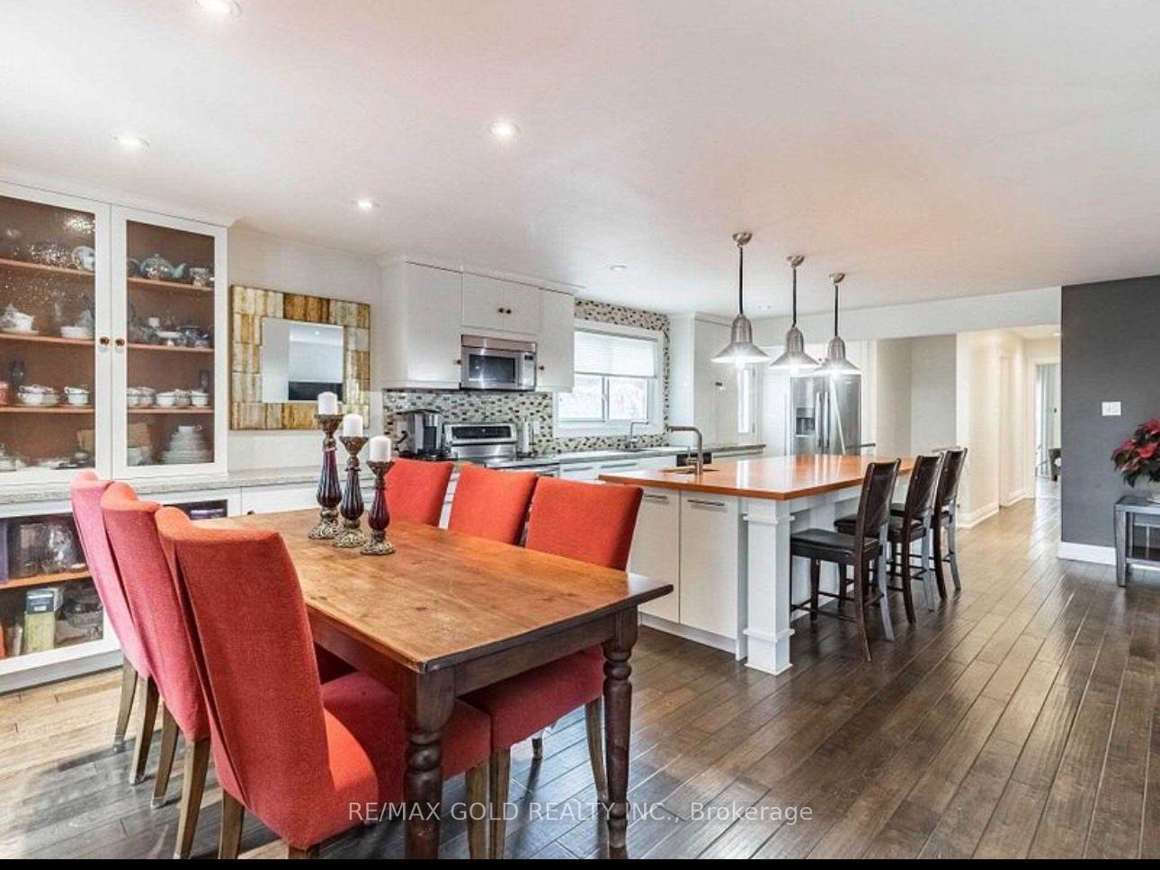 Photo 4 of 50 Lorraine Crescent, Brampton, Westgate — HOMEH
