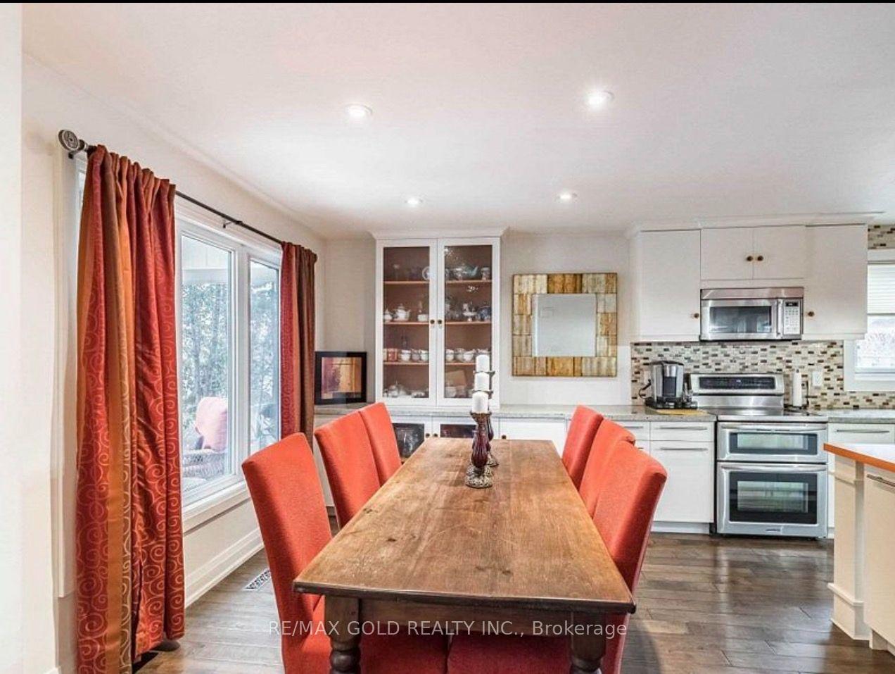 Photo 6 of 50 Lorraine Crescent, Brampton, Westgate — HOMEH