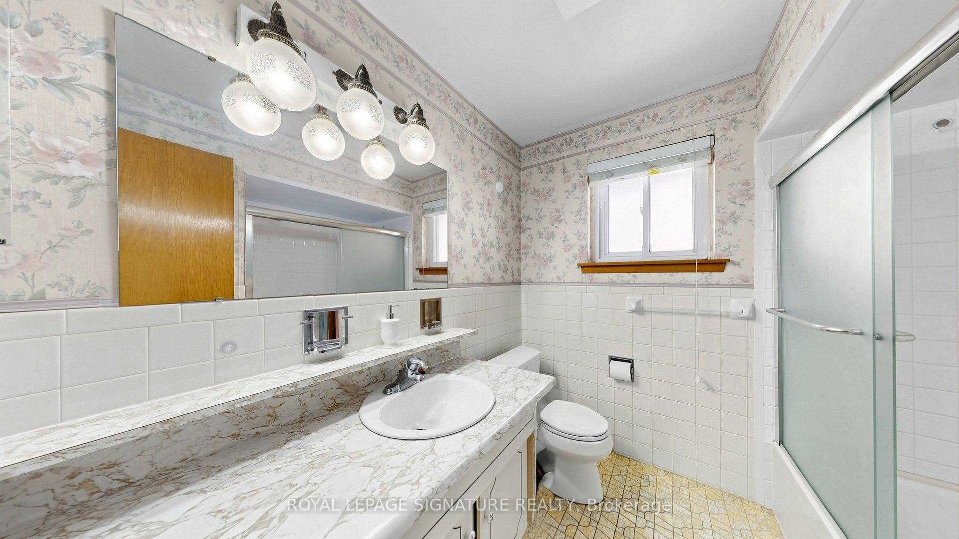 Photo 20 of 146 Maybourne Avenue, Scarborough, Clairlea-Birchmount — HOMEH
