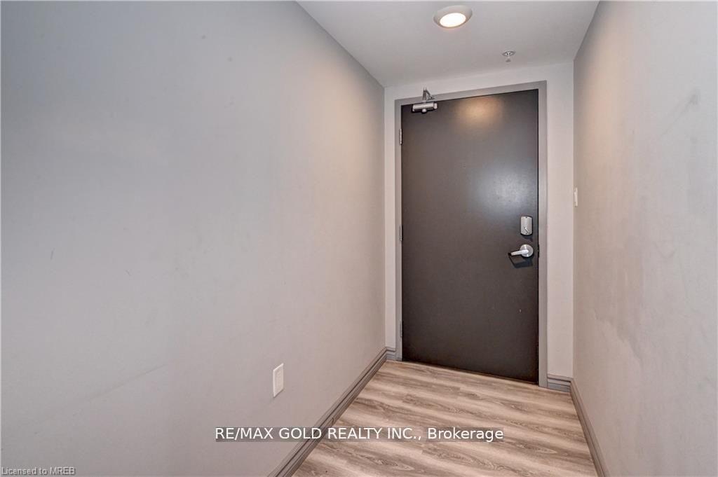 Photo 2 of 275 Larch Street, Waterloo, Downtown Waterloo — HOMEH