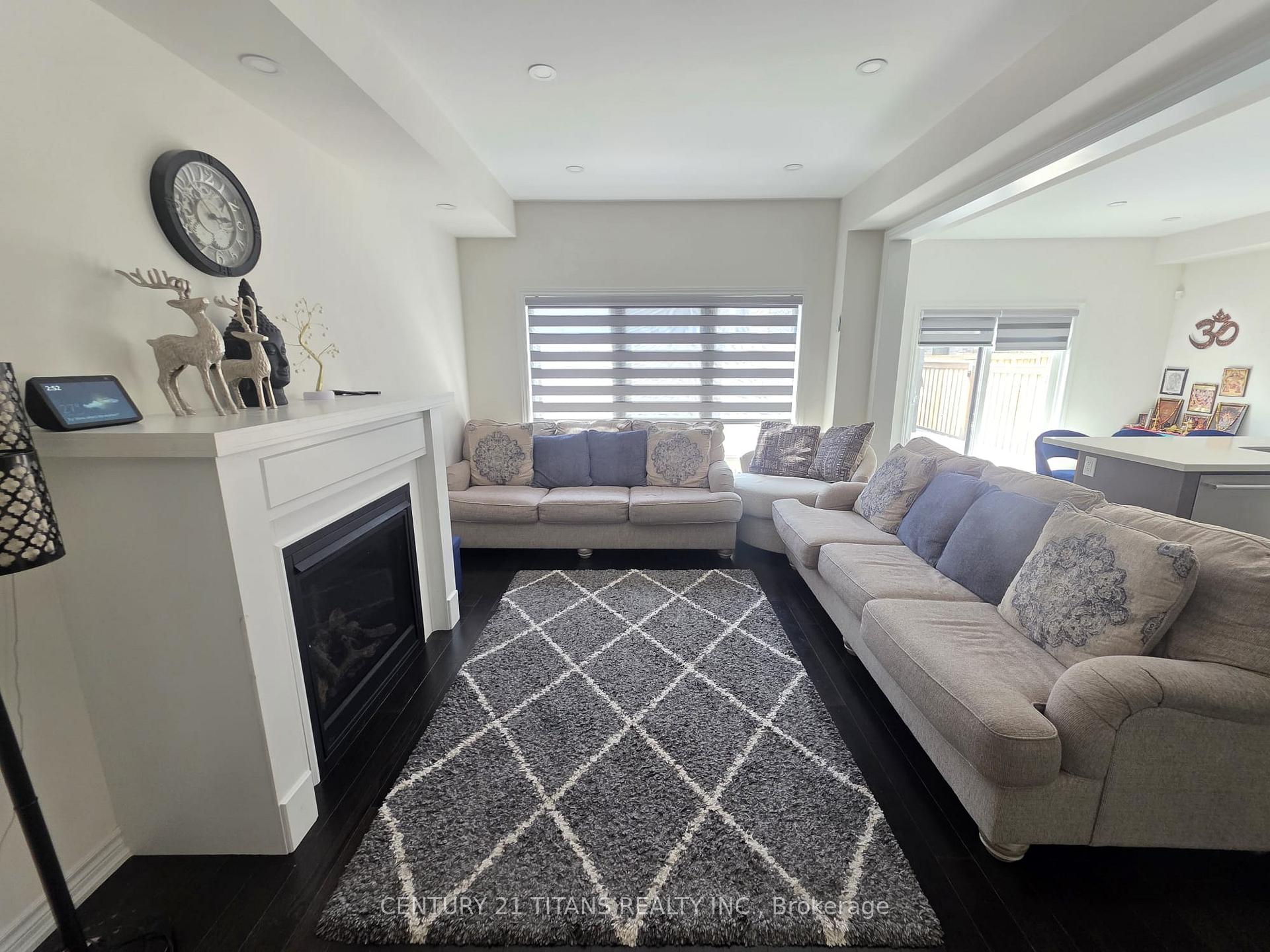 Photo 12 of 236 Fleetwood Drive, Oshawa, Eastdale — HOMEH