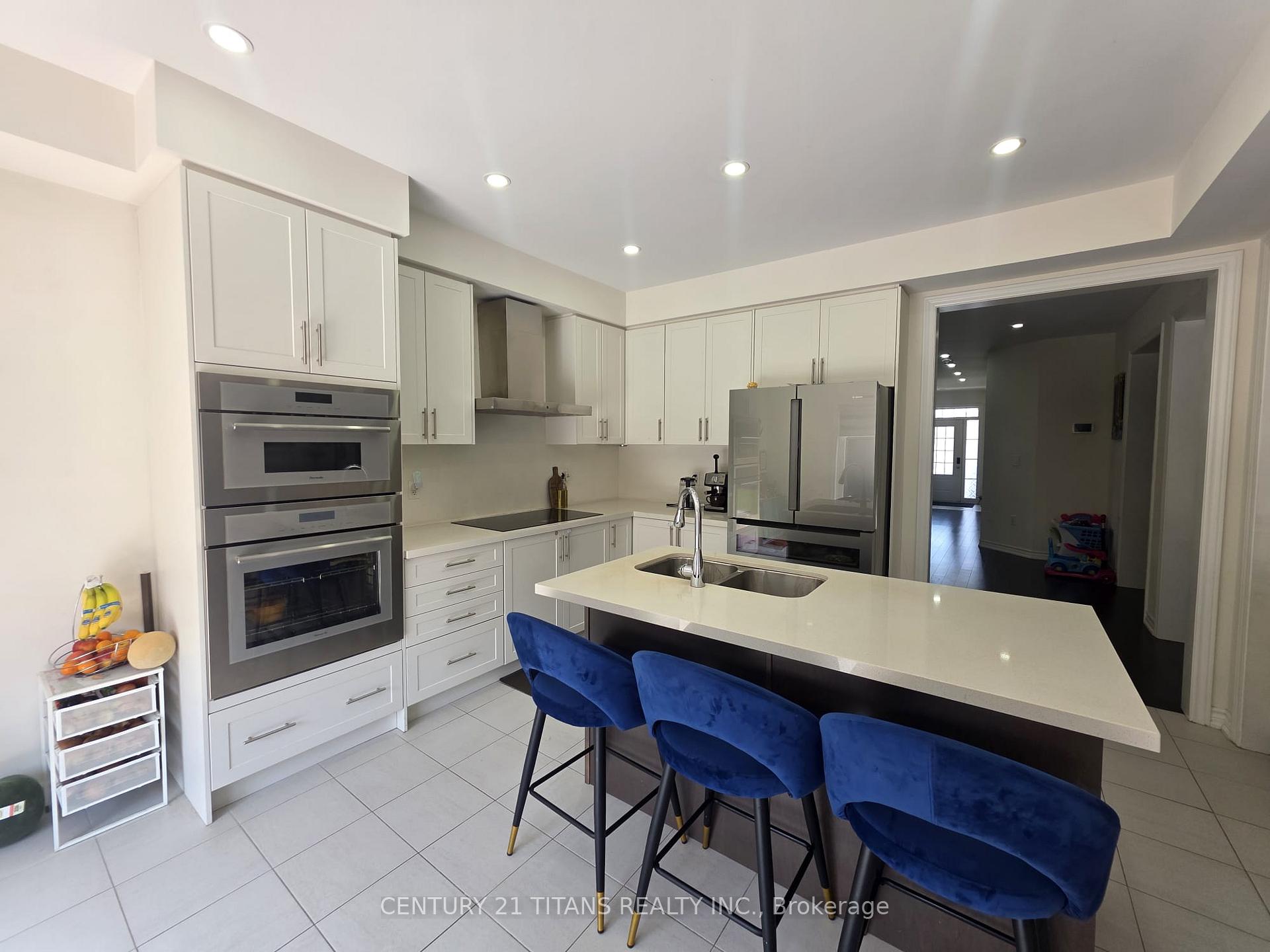 Photo 16 of 236 Fleetwood Drive, Oshawa, Eastdale — HOMEH