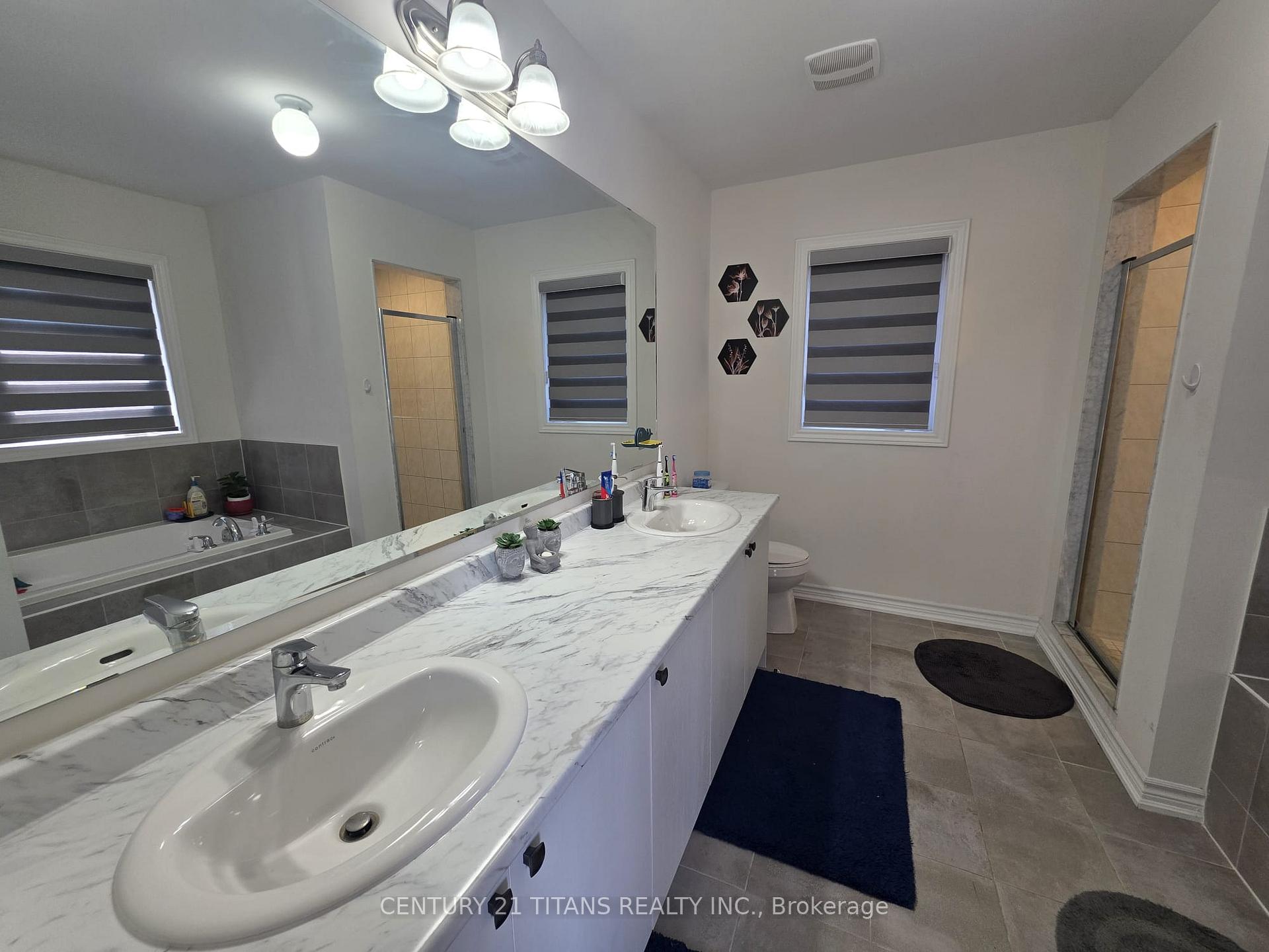 Photo 35 of 236 Fleetwood Drive, Oshawa, Eastdale — HOMEH