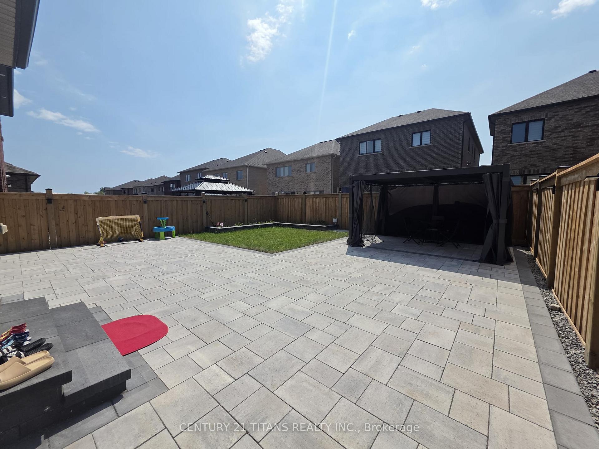 Photo 47 of 236 Fleetwood Drive, Oshawa, Eastdale — HOMEH
