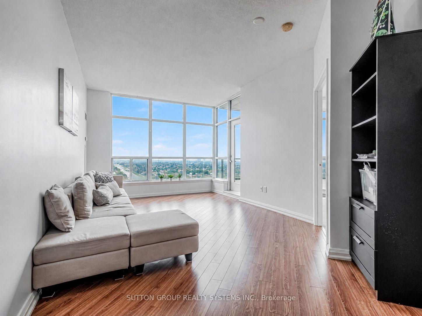 Photo 13 of Unit 913, 220 Forum Drive, Mississauga, Hurontario — HOMEH