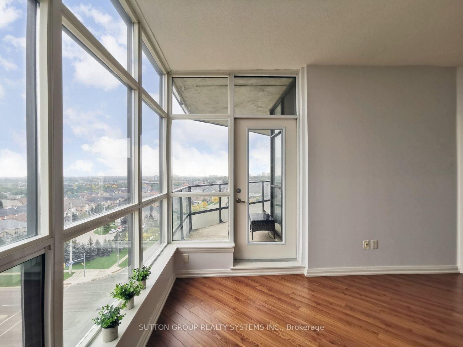 Photo 16 of Unit 913, 220 Forum Drive, Mississauga, Hurontario — HOMEH