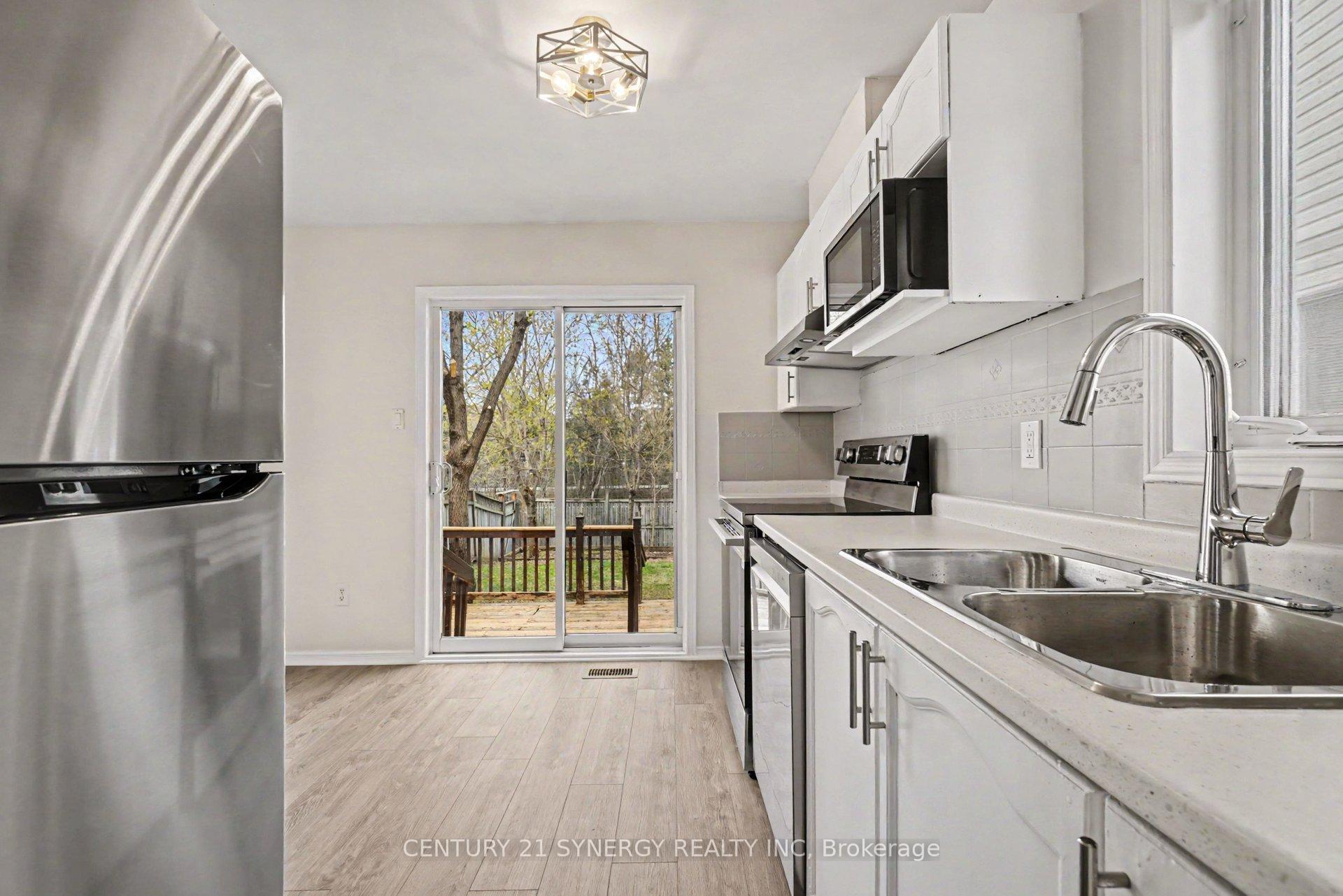 Photo 13 of 54 Meadowcroft Crescent, Ottawa, Carson Meadows — HOMEH