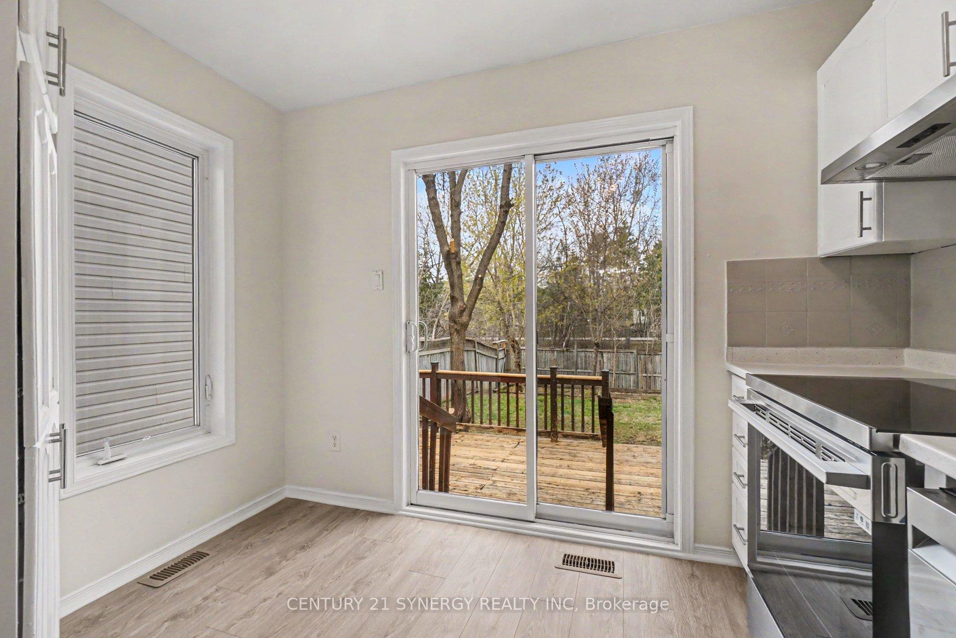 Photo 14 of 54 Meadowcroft Crescent, Ottawa, Carson Meadows — HOMEH