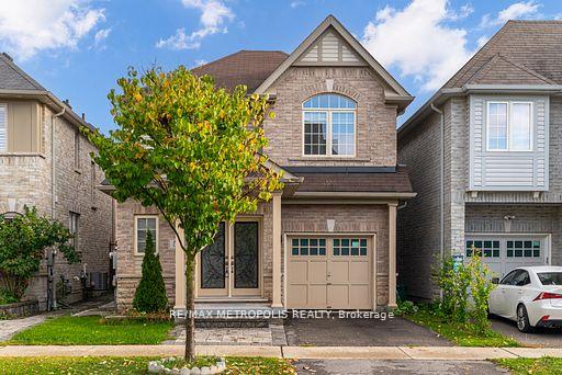 Photo 2 of 55 Formosa Avenue, Ajax, Central East — HOMEH
