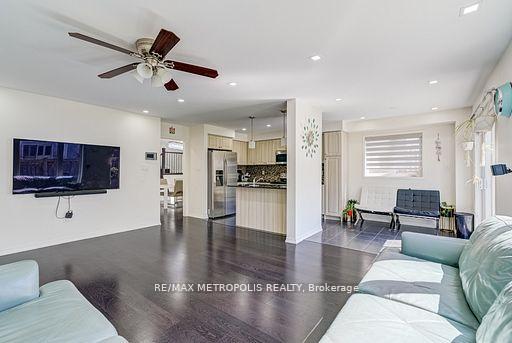 Photo 9 of 55 Formosa Avenue, Ajax, Central East — HOMEH