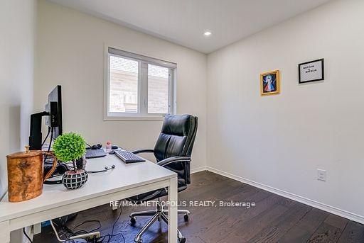 Photo 16 of 55 Formosa Avenue, Ajax, Central East — HOMEH