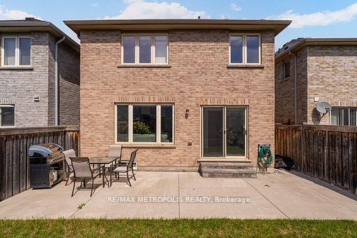 Photo 21 of 55 Formosa Avenue, Ajax, Central East — HOMEH