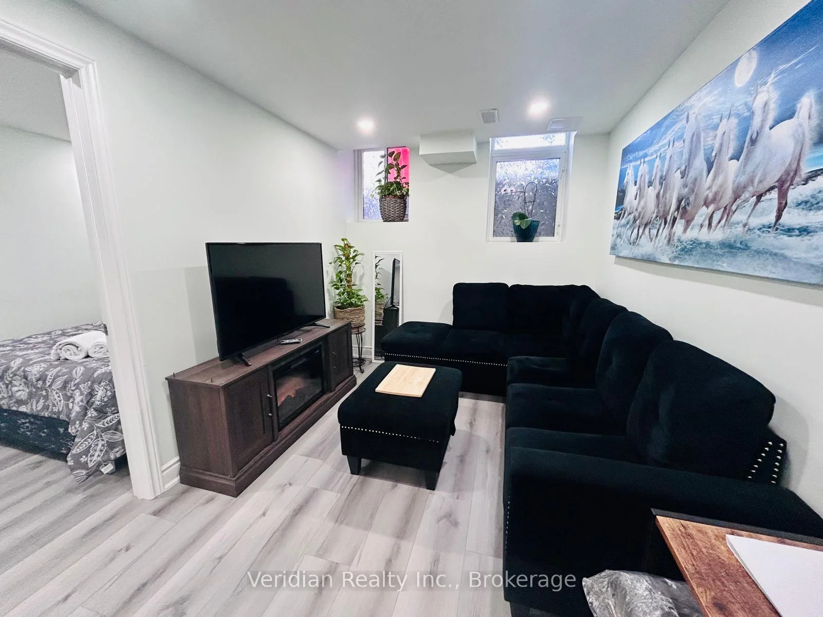 Photo 6 of 14 Gramercy Square, Scarborough, Rouge — HOMEH
