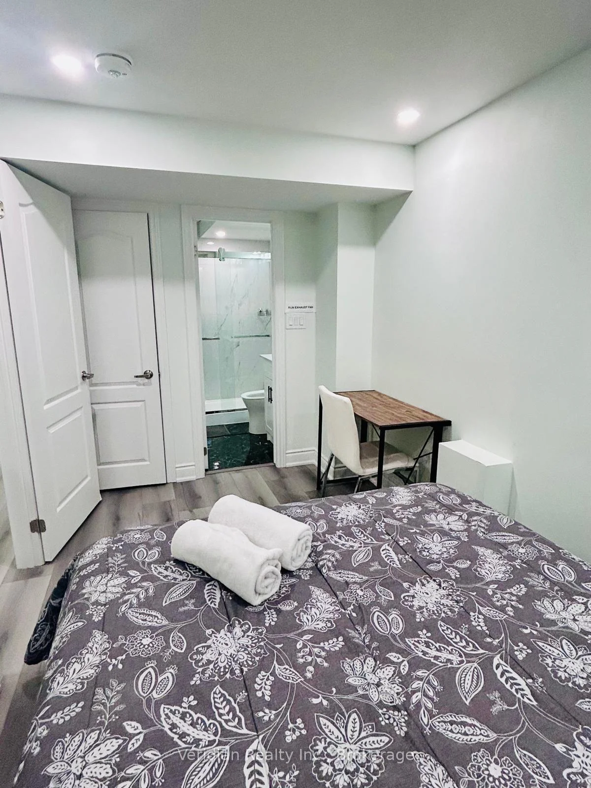 Photo 16 of 14 Gramercy Square, Scarborough, Rouge — HOMEH