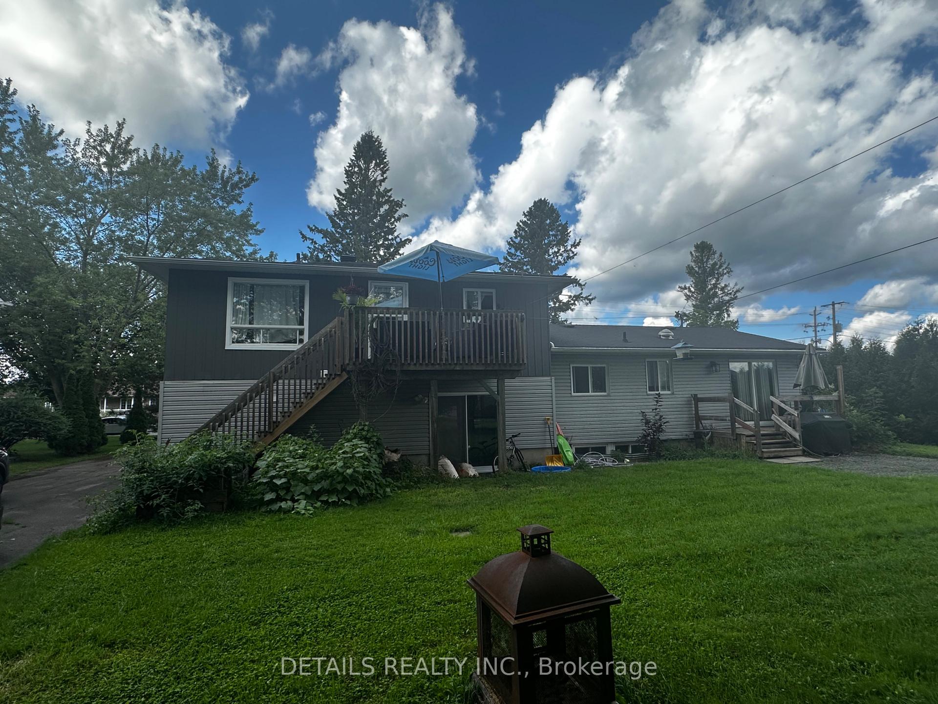 Photo 13 of 733 St Isidore Road, Casselman, Casselman — HOMEH