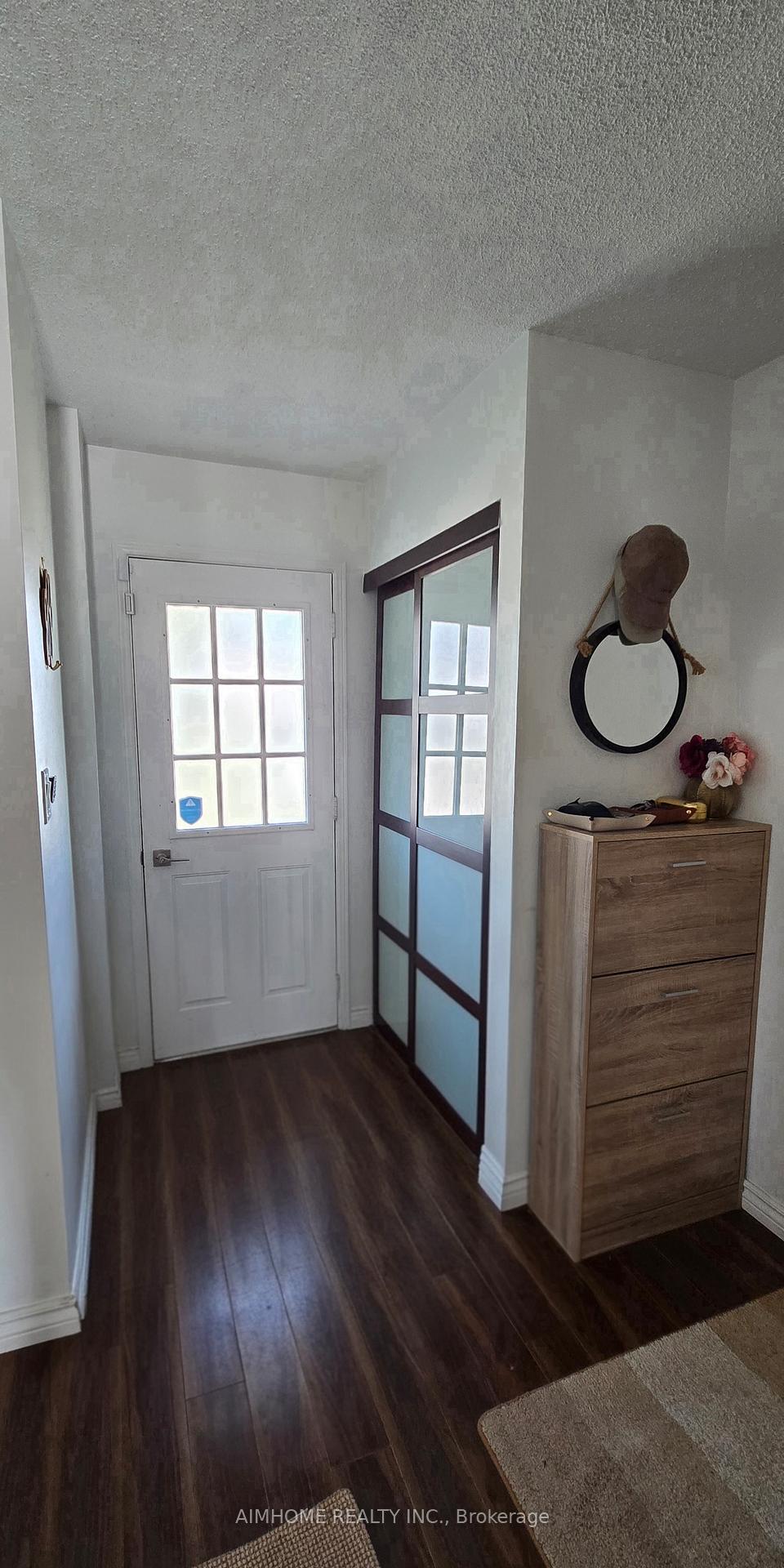 Photo 3 of 854 Attersley Drive, Oshawa, Pinecrest — HOMEH