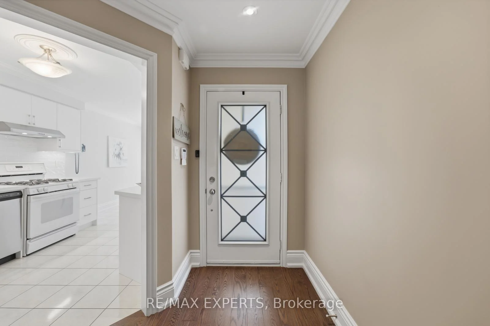 Photo 11 of 104 Pinedale Gate, Vaughan, East Woodbridge — HOMEH