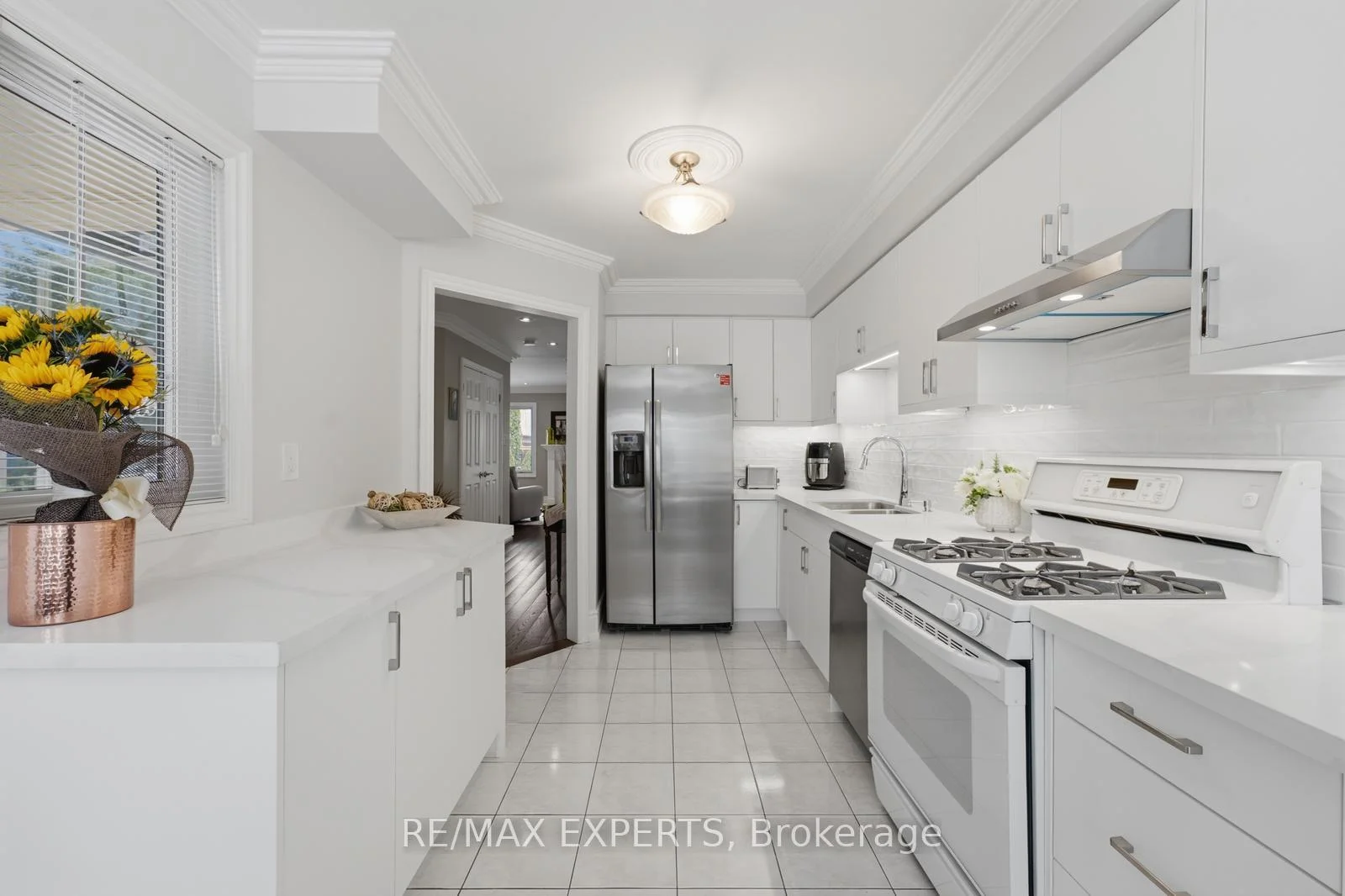 Photo 13 of 104 Pinedale Gate, Vaughan, East Woodbridge — HOMEH