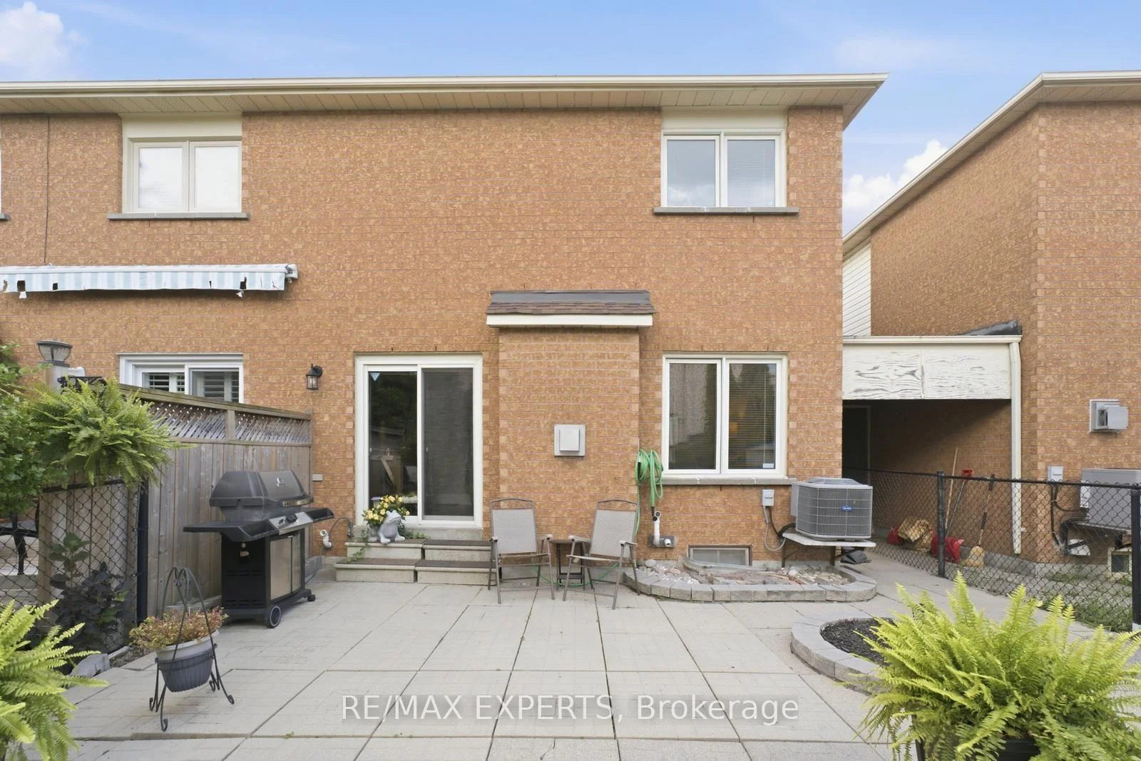 Photo 37 of 104 Pinedale Gate, Vaughan, East Woodbridge — HOMEH