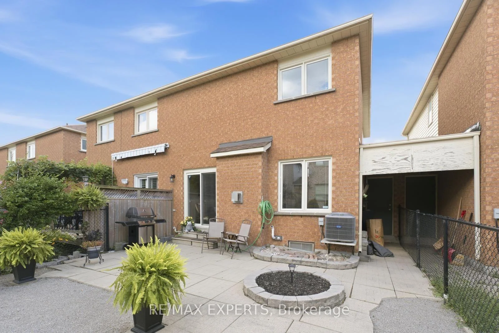 Photo 42 of 104 Pinedale Gate, Vaughan, East Woodbridge — HOMEH