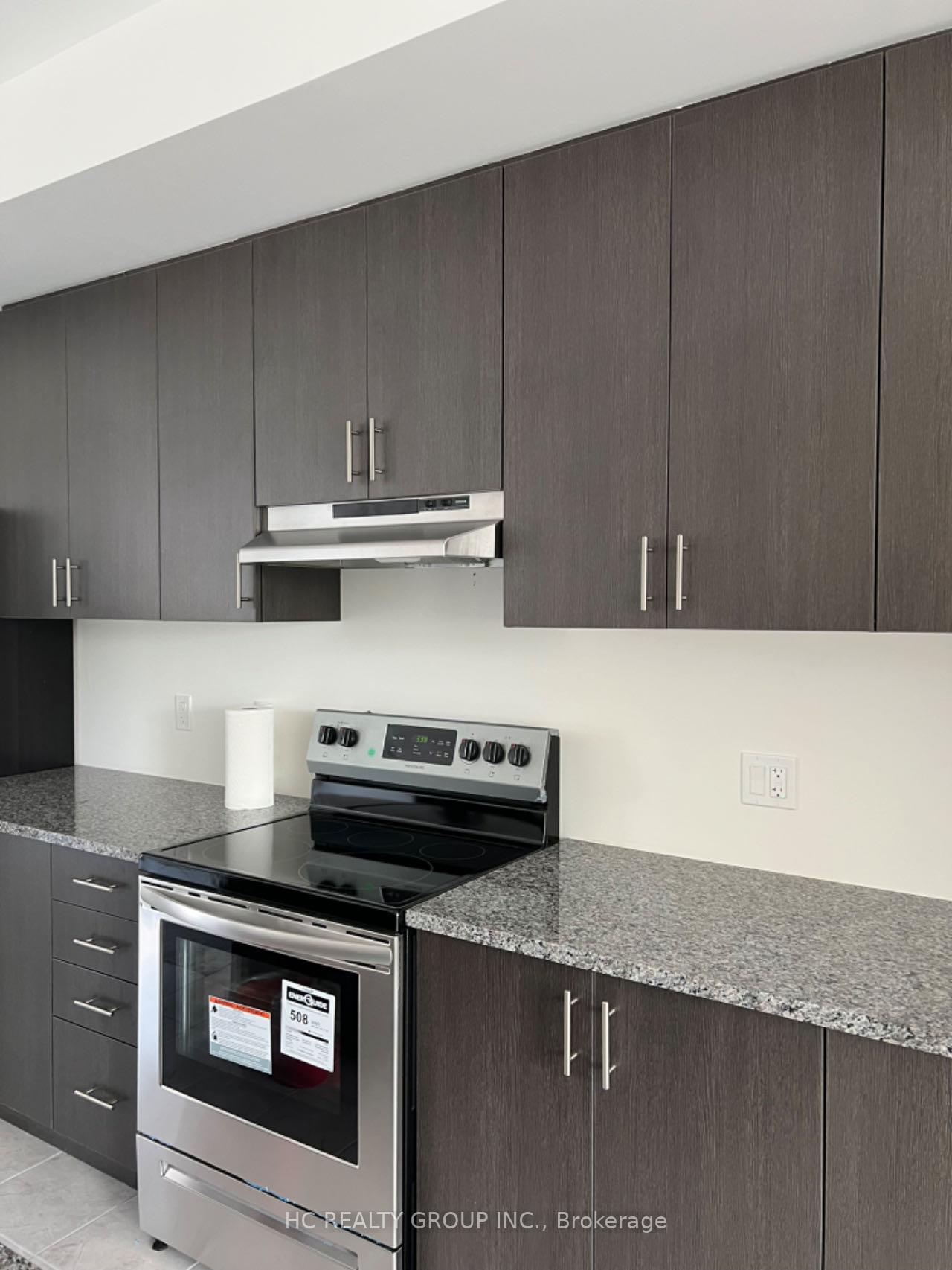 Photo 4 of 1434 Coral Springs Path, Oshawa, Taunton — HOMEH