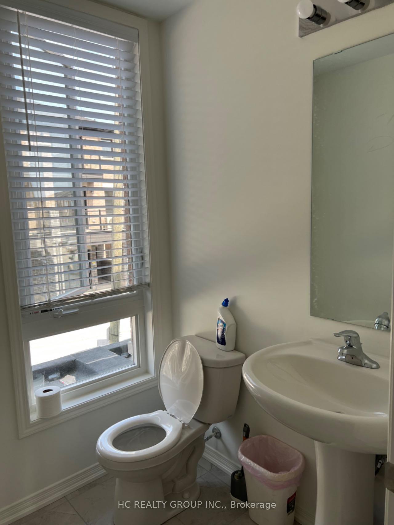 Photo 6 of 1434 Coral Springs Path, Oshawa, Taunton — HOMEH