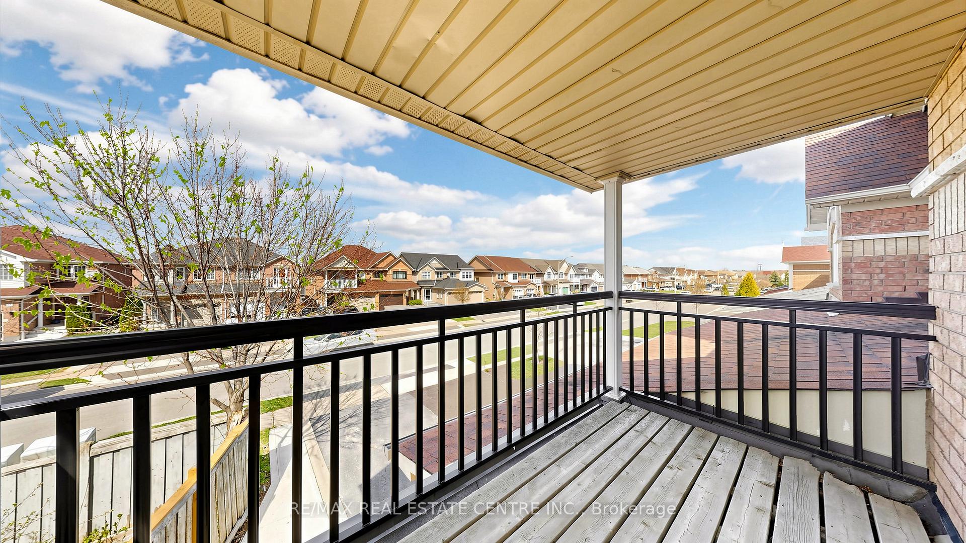Photo 43 of 72 Tiller Trail, Brampton, Fletcher's Creek Village — HOMEH