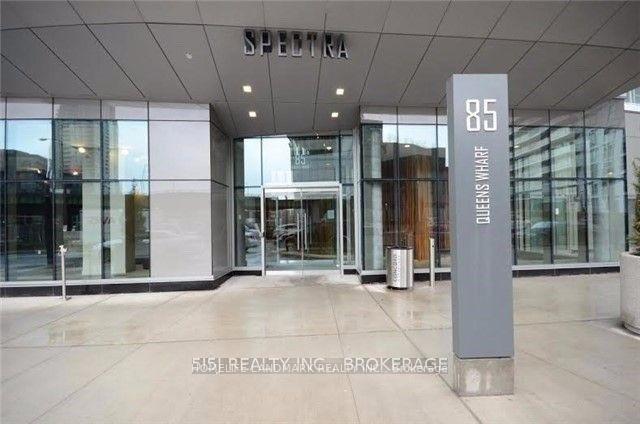 Front of Unit 1705, 85 Queens Wharf Road