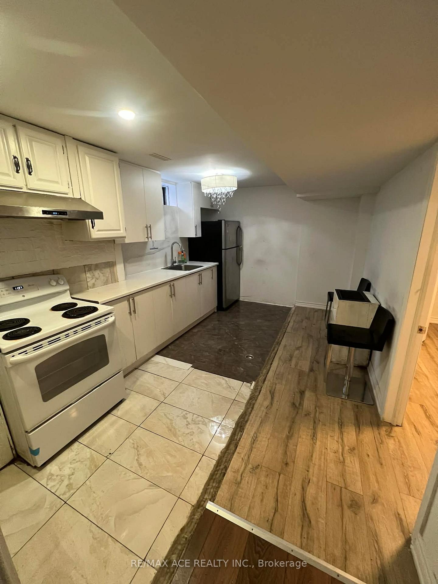 Photo 9 of Unit Bsmt, 161 Heale Avenue, Scarborough, Birchcliffe-Cliffside — HOMEH