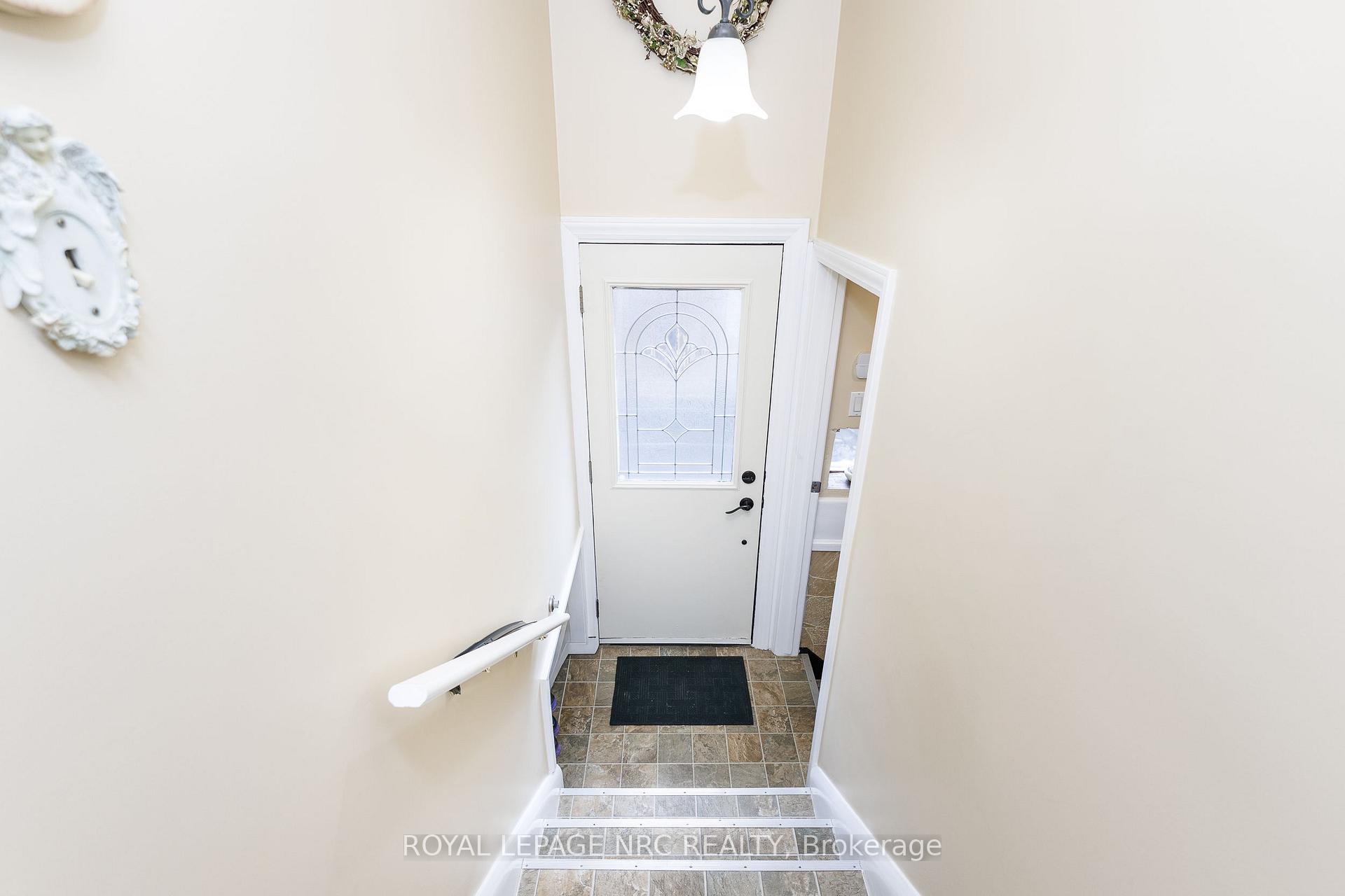 Photo 21 of 446 Wright Street, Welland, Lincoln/Crowland — HOMEH