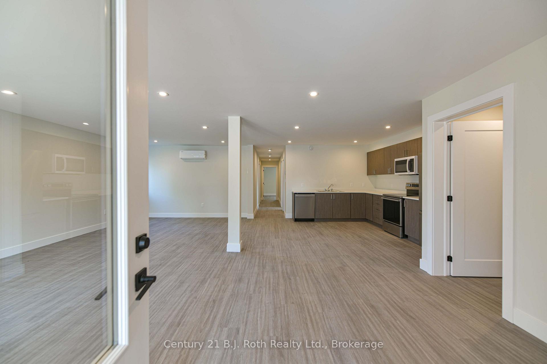 Photo 10 of 165 Barrie Road, Orillia — HOMEH