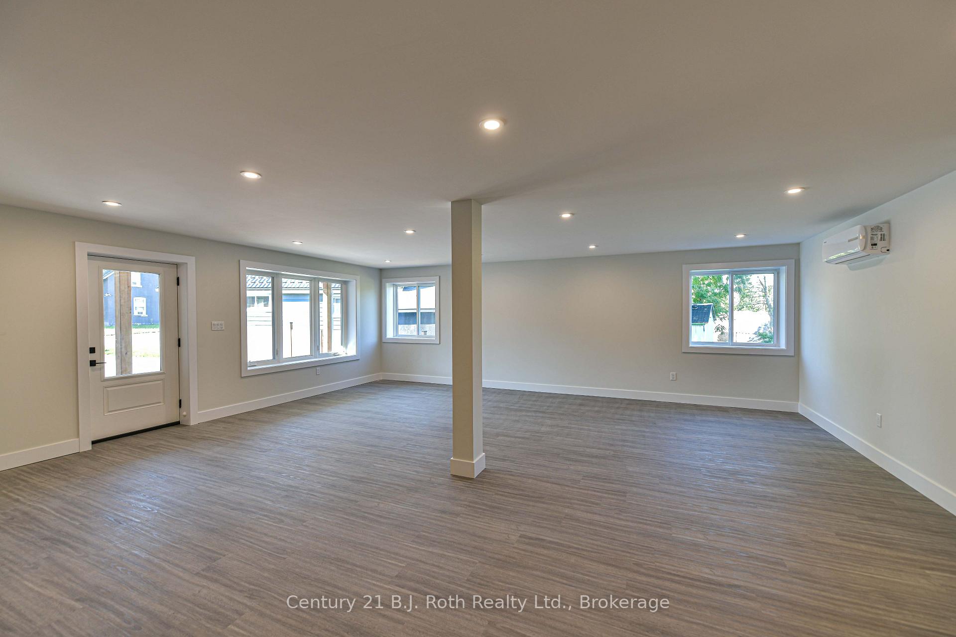 Photo 12 of 165 Barrie Road, Orillia — HOMEH