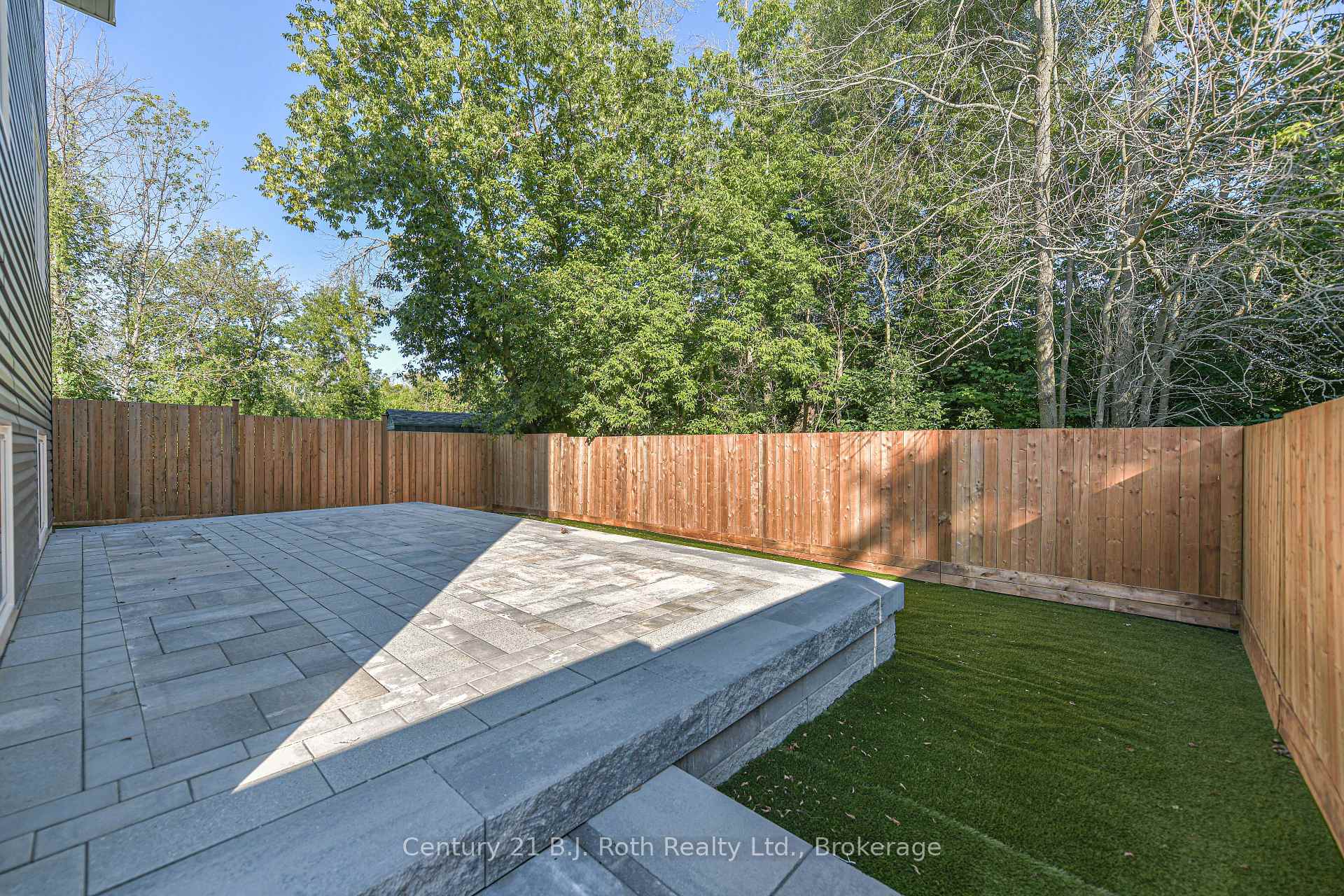 Photo 27 of 165 Barrie Road, Orillia — HOMEH