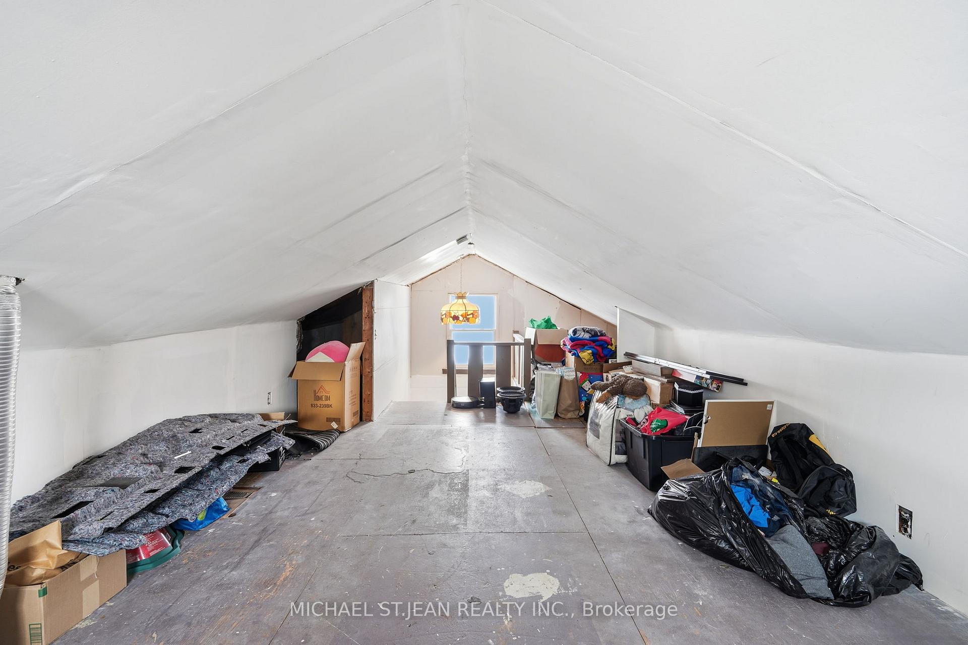 Photo 25 of 4 Hilda Street, St. Catharines, Western Hill — HOMEH
