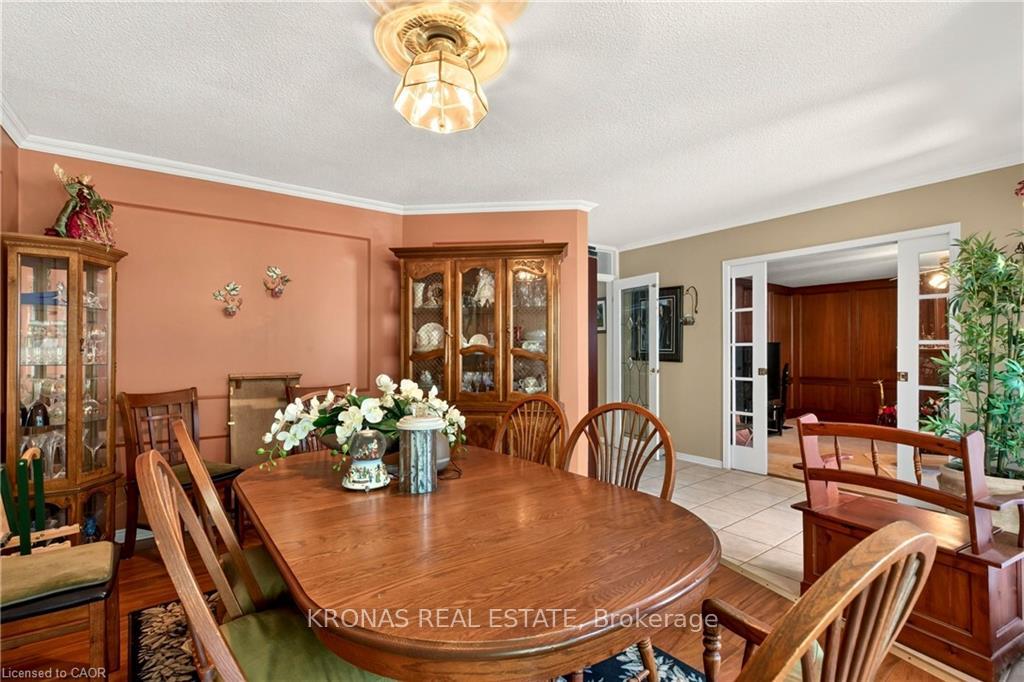 Photo 7 of 376 Melanie Crescent, Hamilton, Ancaster — HOMEH
