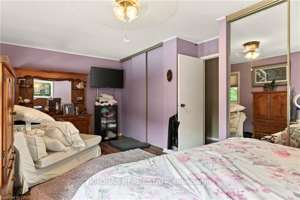 Photo 16 of 376 Melanie Crescent, Hamilton, Ancaster — HOMEH